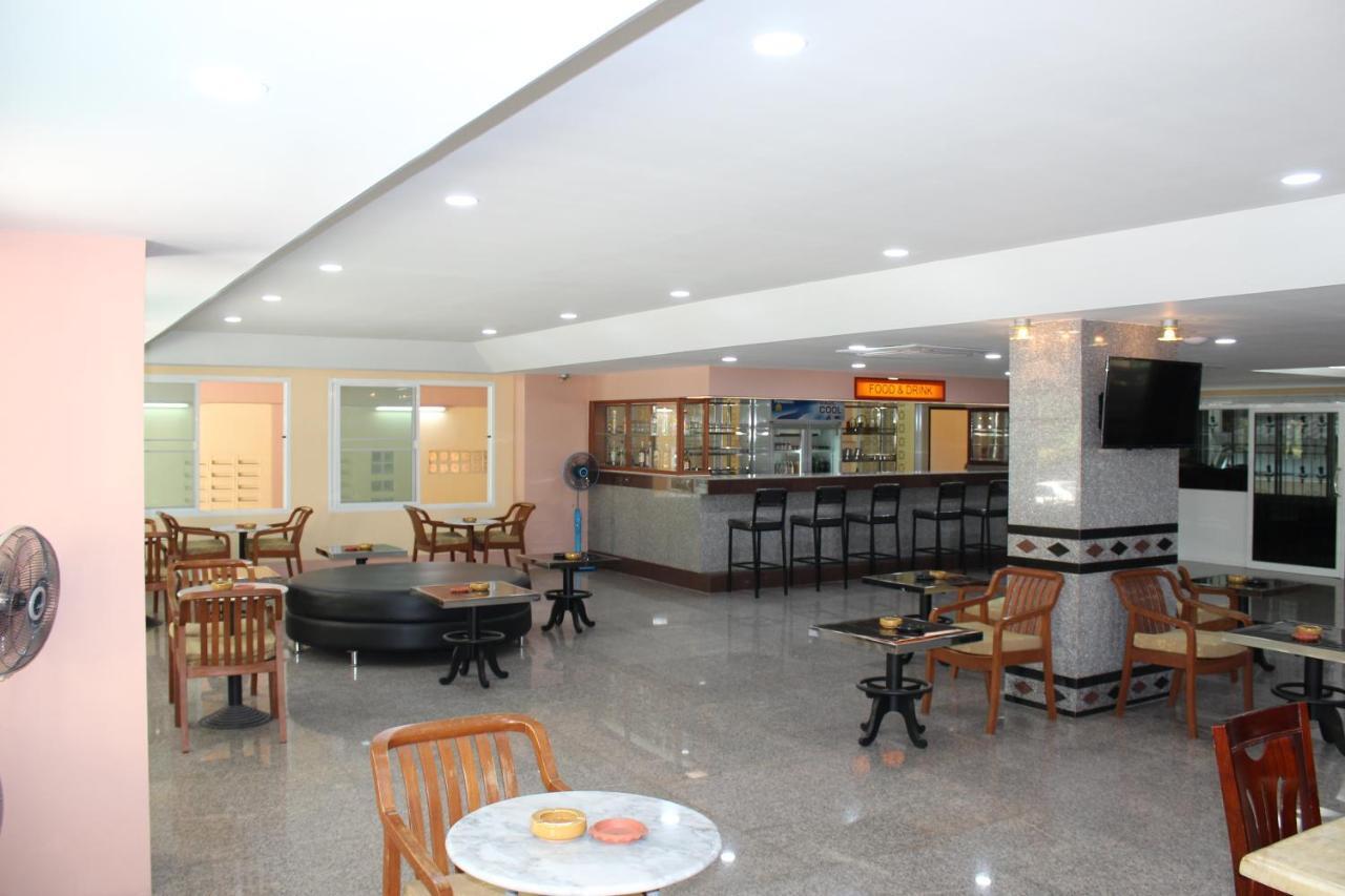 A.A. Pattaya Golden Beach Hotel Zewnętrze zdjęcie